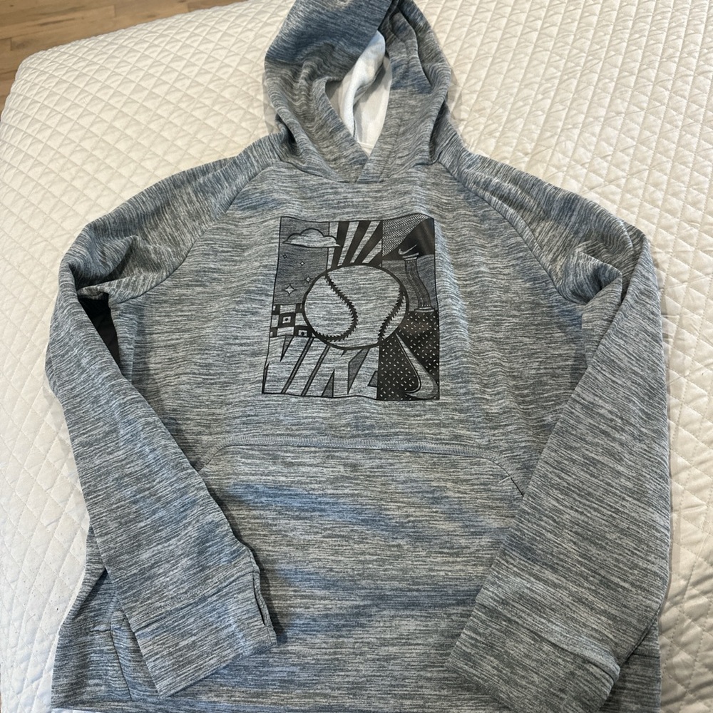 Boys Nike Gray Graphic Hoodie